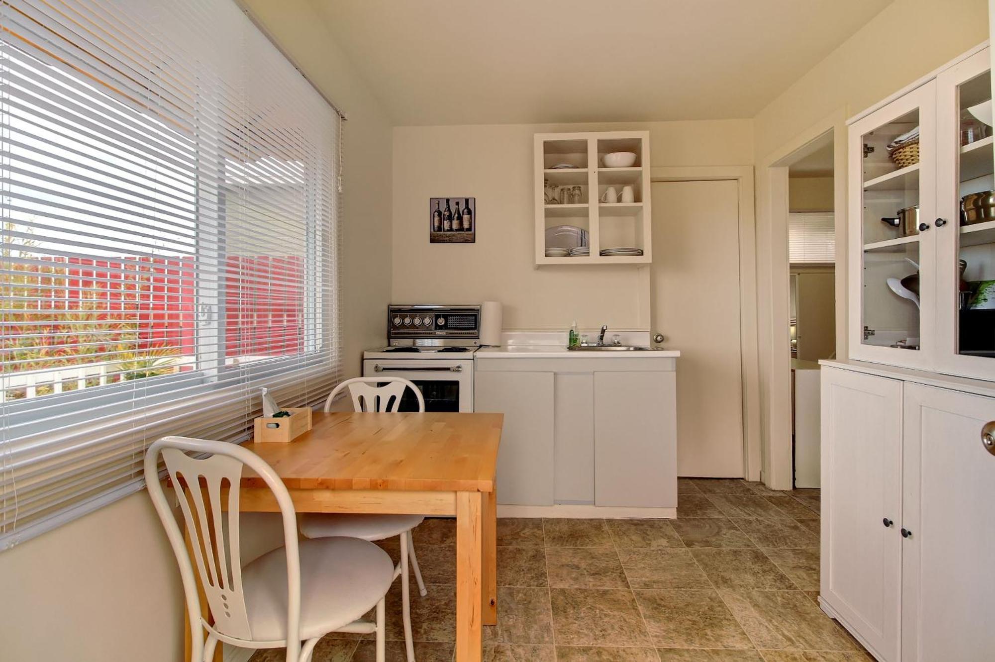 Motel Appartements Le Saint-Patrick Sainte-Flavie Room photo